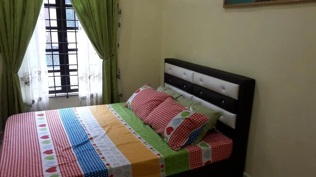 Malacca Roemahkoe Holidayhome 0*,